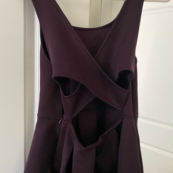 Express Woman’s Dress Size 8 Purple - Picture 3 of 6